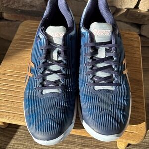 asics womans Blue With Gold Trim running shoes size 9 flyte foam